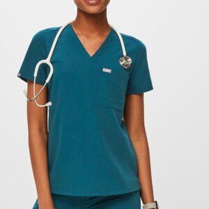 Figs CARIBBEAN BLUE Catarina 1 pocket scrub top + Yola tall skinny scrub pants